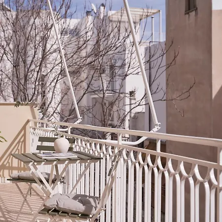 Apartment Sunny And Comfy In Kolonaki *